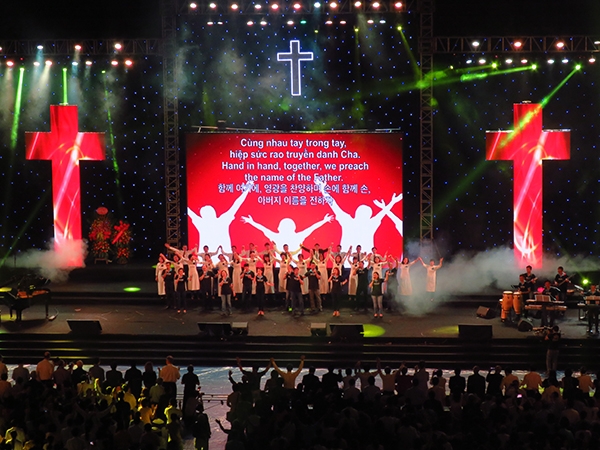 Cup Đấng Chiến Thắng - Kỷ niệm 100 năm thành lập Hội thánh tin lành Hà Nội (1916 - 2016)