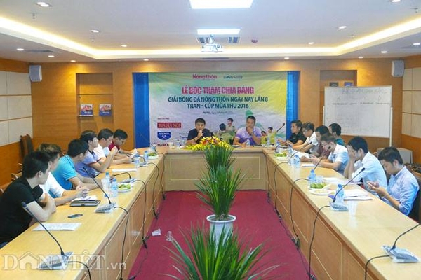 Giải bóng đá báo nông thôn ngày nay lần thứ 8 - Cúp mùa thu