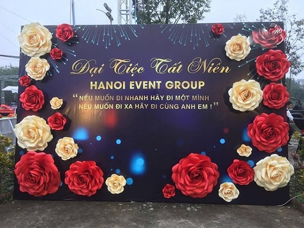 Đặt thiết kế background cho sự kiện cuối năm cần lưu ý những gì?