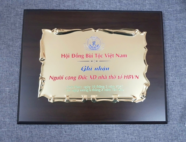 Tìm hiểu về bảng vinh danh hình chữ nhật