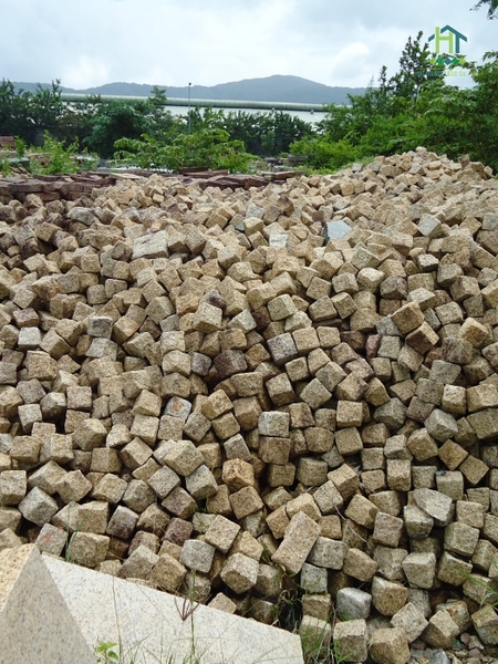 da-cubic-vang