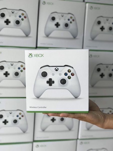 tay-cam-xbox-one-s-white-wireless-controller
