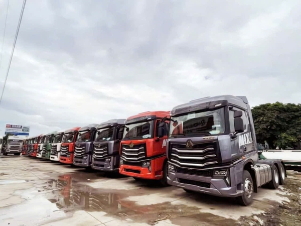 BÁO GIÁ XE ĐẦU KÉO HOWO MAX MỚI NHẤT
