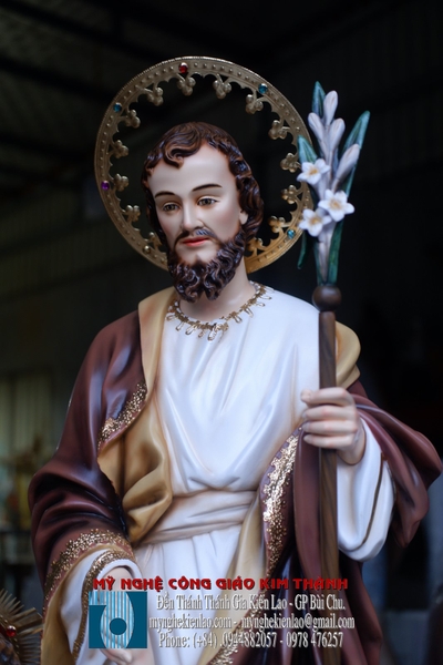 TƯỢNG THÁNH GIUSE DẮT CHÚA