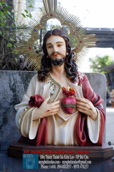 TƯỢNG CHÚA TRÁI TIM