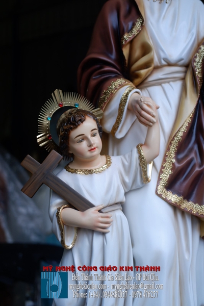 TƯỢNG THÁNH GIUSE DẮT CHÚA