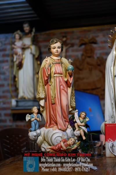 TƯỢNG CHÚA HÀI ĐỒNG