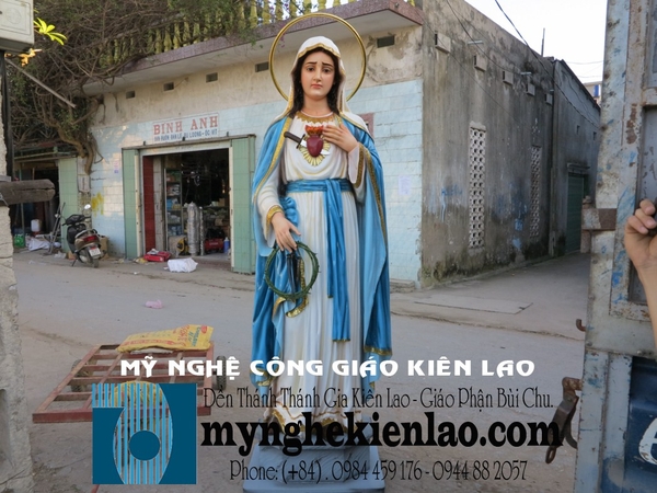 TƯỢNG ĐỨC MẸ SẦU BI
