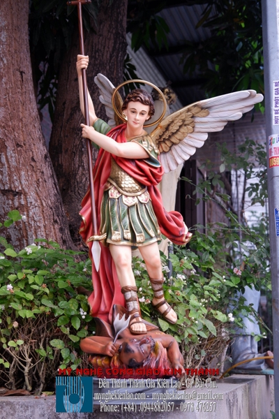 TƯỢNG THÁNH MICAE
