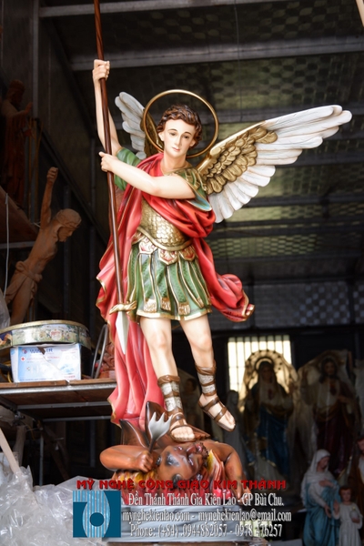 TƯỢNG THÁNH MICAE