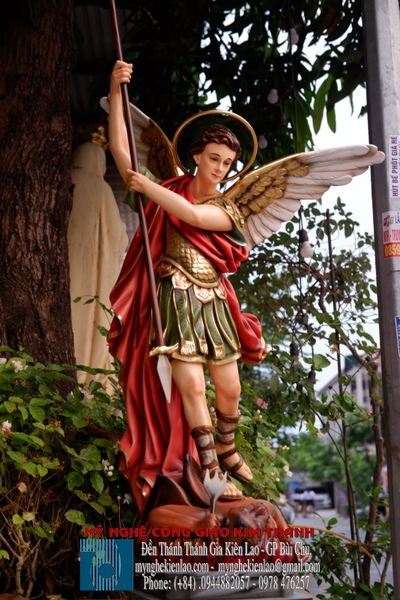 TƯỢNG THÁNH MICAE