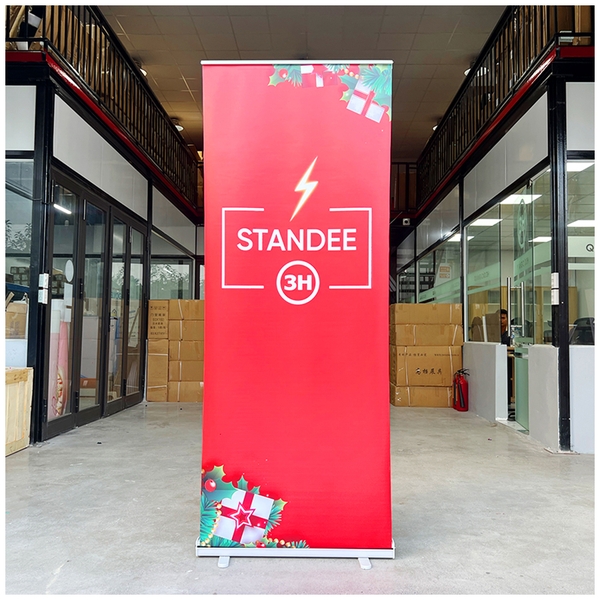 standee cuốn nhựa