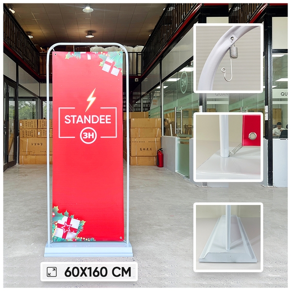 standee kiểu cửa sắt