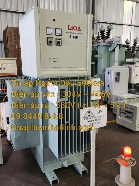 ỔN ÁP LiOA 3 PHA NGÂM DẦU D -600KVA