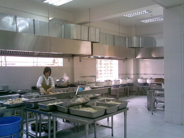 bếp công nghiệp