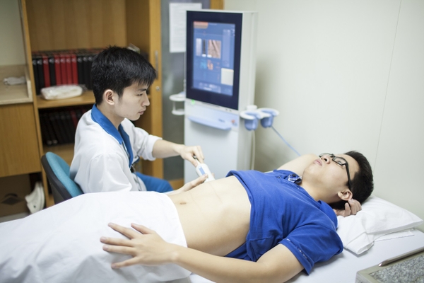tam-soat-xo-gan-fibrsscan-drbinh