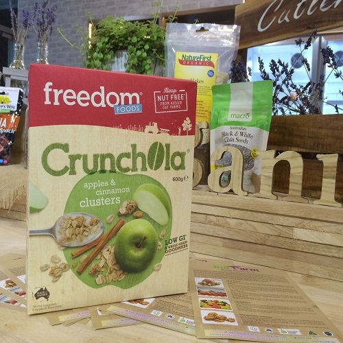 Freedom Foods Freeoats Crunchola, Apple /cinamon 600g