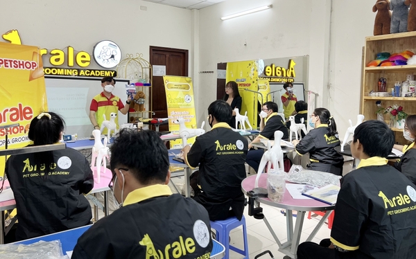 ARALE KHAI GIẢNG KHOÁ HỌC GROOMING THÁNG 11 - CẮT TỈA THÚ CƯNG CHUYÊN NGHIỆP