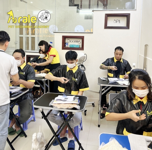 📢📢ARALE PET GROOMING ACADEMY KHAI GIẢNG KHOÁ HỌC THỰC CHIẾN THÁNG 4