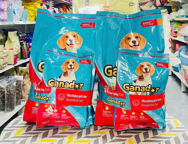 THỨC ĂN HẠT GANADOR ADULT  - VỊ BÒ NƯỚNG