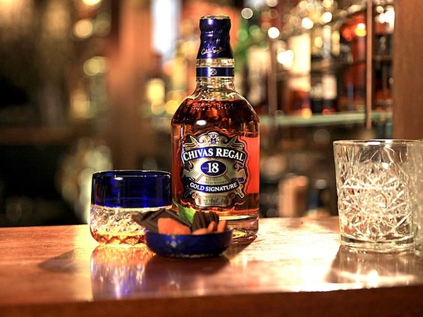 Rượu Chivas Regal cách uống để đạt đến mức ngon nhất .