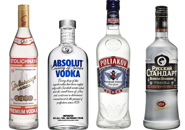 Vodka là dòng rượu mạnh, được chưng cất và độ cồn ít nhất là 40%