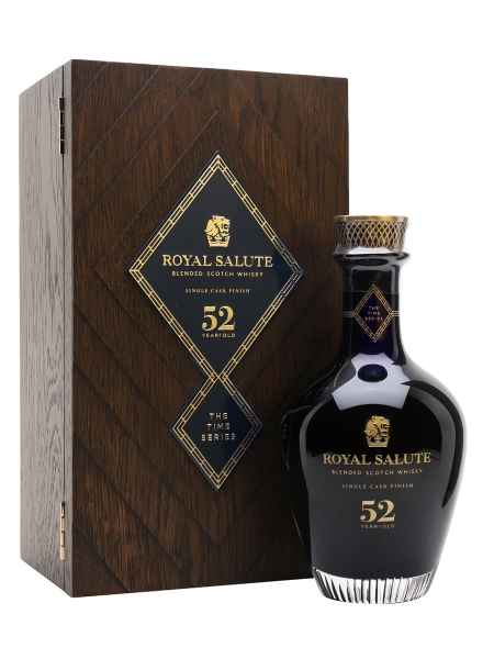 ROYAL SALUTE 52 NĂM