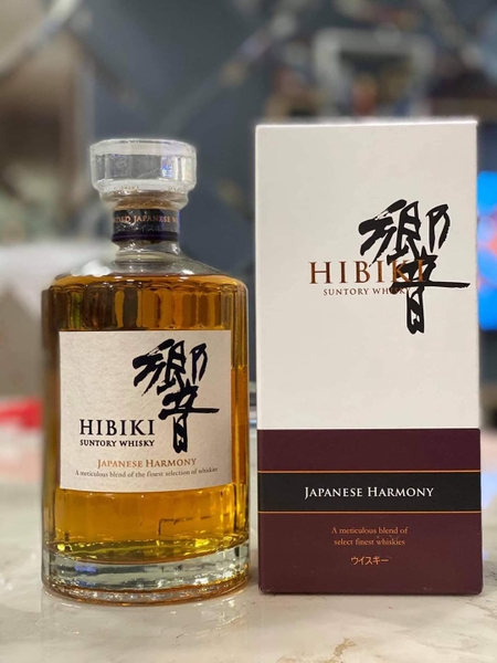 RƯỢU HIBIKI HARMONY (700ML / 43%).