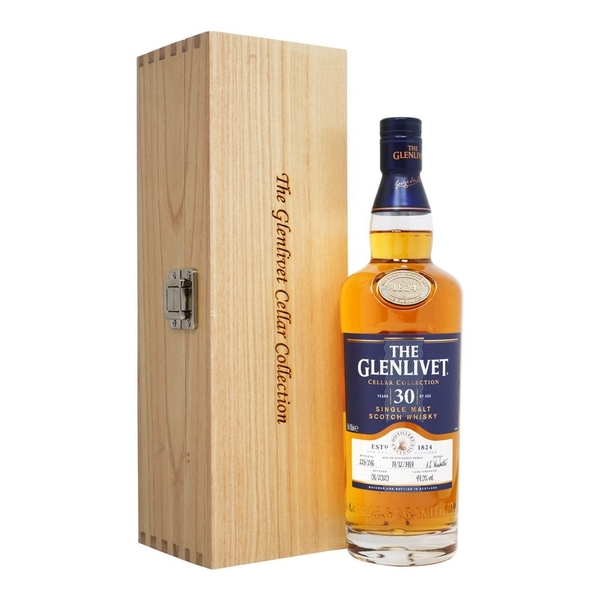 Rượu glenlivet 30 năm