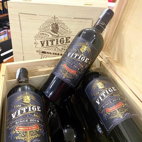 Rượu vang Vitige Vino Rosso 15 độ-Gía tốt nhất