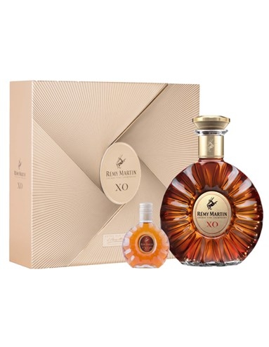 RƯỢU REMY MARTIN XO HỘP QUÀ 2018 (750ML / 40%)