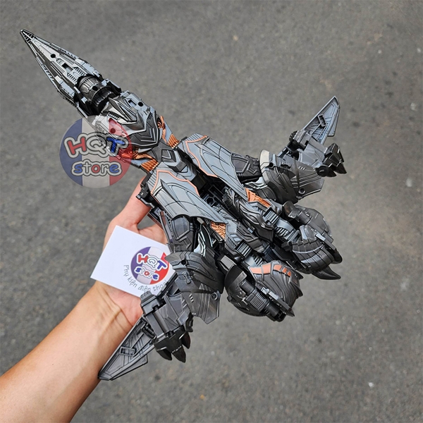 Mô hình Transformer Optimus Prime 131A / Megatron 130A khớp biến hình thành xe