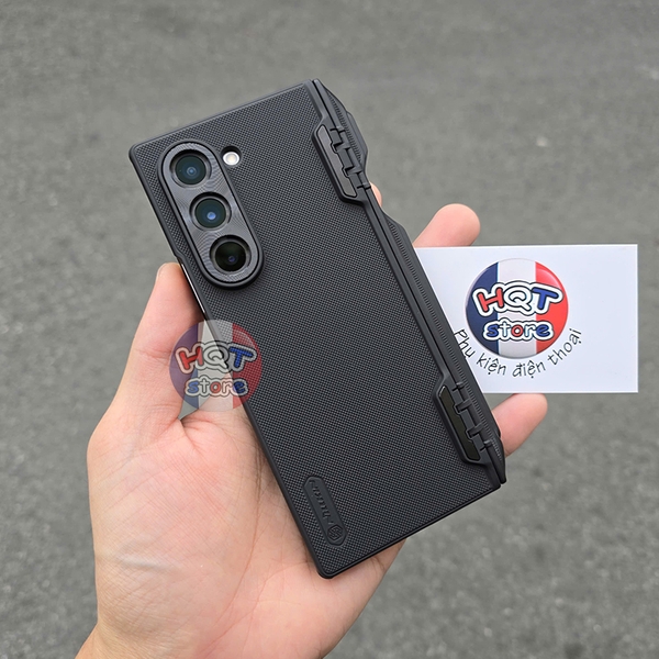 Ốp lưng camera Nillkin Frosted Shield Fold Pen cho Z Fold 6 có khe bút