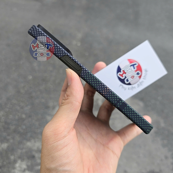 Ốp lưng carbon 600D Benks Aurora ArmorAir Case iPhone 15 Pro Max 15Pro