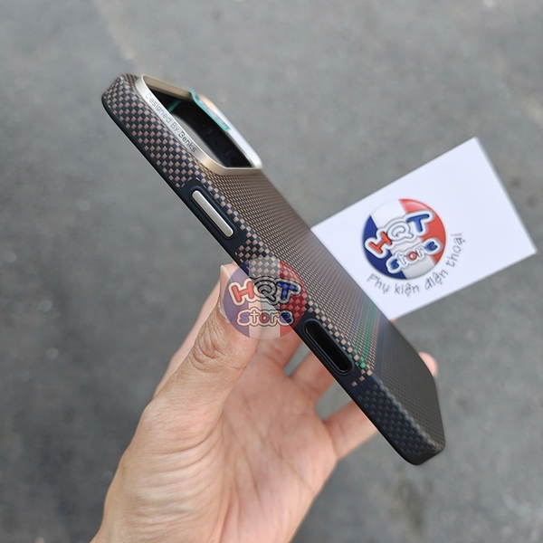 Ốp lưng carbon Benks Prestige ArmorPro Case iPhone 17 Pro Max / 17 Pro