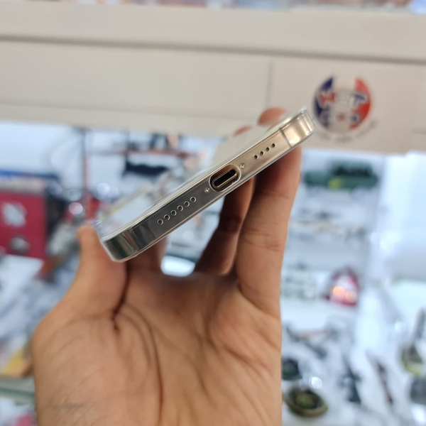 Ốp lưng siêu mỏng trong suốt Ultra Slim 0.4mm IPhone 12 Pro Max 12 Pro