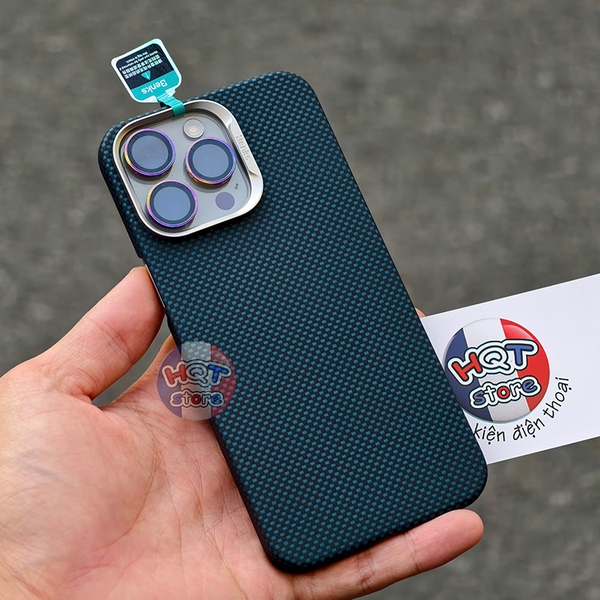 Ốp lưng sợi carbon Benks ArmorTint Case cho IPhone 15 Pro Max / 15 Pro