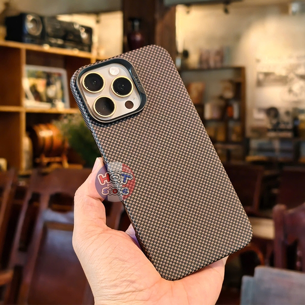 Ốp lưng sợi carbon Benks ArmorTint Case IPhone 16 Pro Max 16 Pro