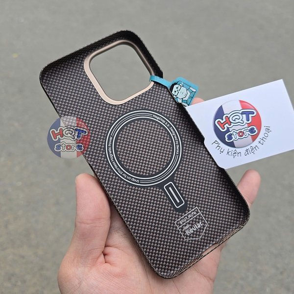 Ốp lưng sợi carbon Benks ArmorTint Case IPhone 16 Pro Max 16 Pro