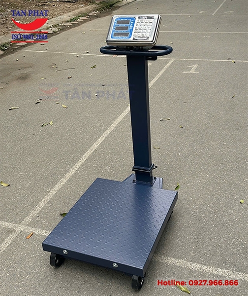 can-ban-dien-tu-600kg-co-banh-xe