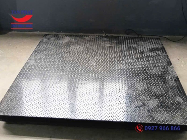 can-san-dien-tu-5-tan-1-5mx1-5m