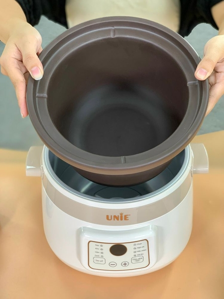 Nồi kho hầm đa năng UNIE USC308 dung tích 3L