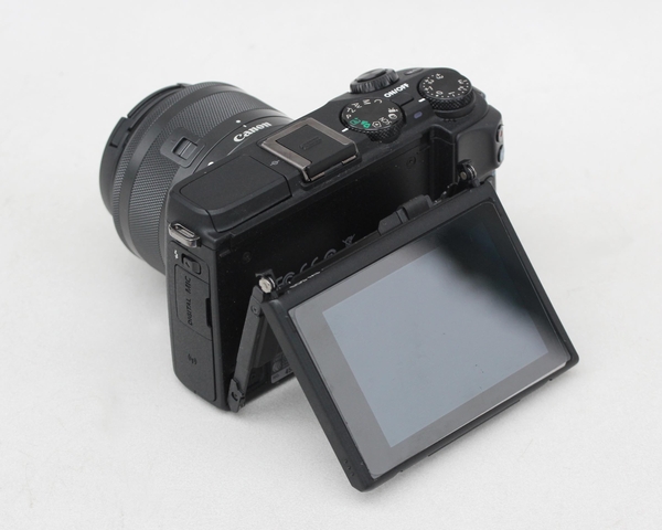 Máy ảnh Canon EOS M3 Kit EF-M 18-55mm IS STM