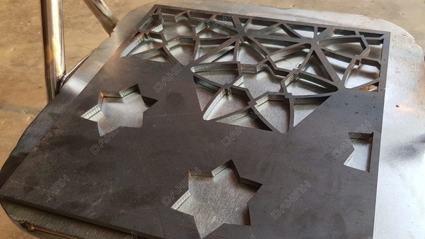 va-ch-ton-hoa-van-lan-can