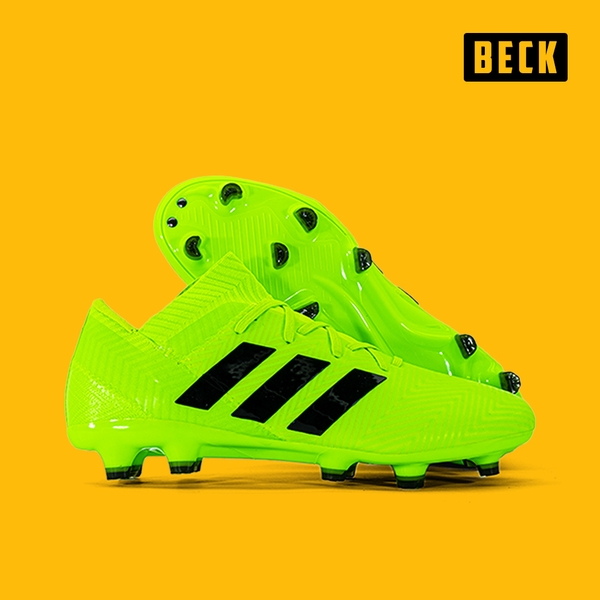 giay-bong-da-tq-adidas-nemeziz-18-3-xanh-la-vach-den-co-lung-fg