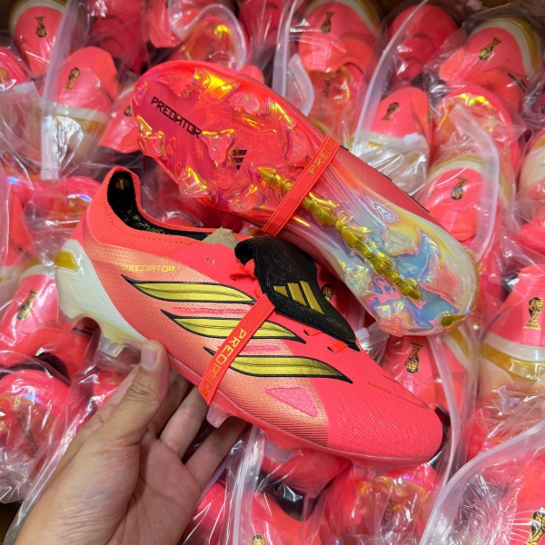 giay-bong-da-adidas-predator-26-elite-wc26-do-vang-luoi-ga-lat-hq-fg