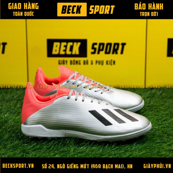 giay-bong-da-adidas-x-19-3-xam-vach-den-got-hong-v3-tf