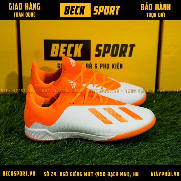 giay-bong-da-adidas-x-18-3-trang-vach-cam-co-cam-tf