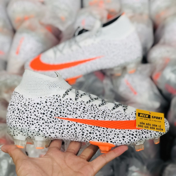 giay-bong-da-nike-mercurial-superfly-7-elite-cr7-safari-trang-cham-den-vach-cam-
