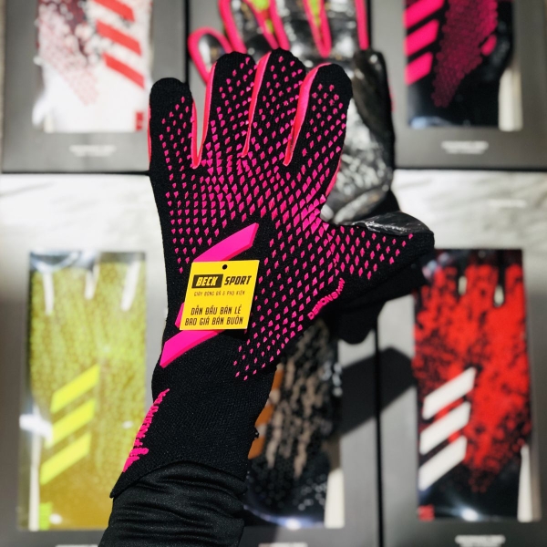 gang-tay-adidas-predator-20-pro-pc-den-vach-tim-v2-khong-xuong